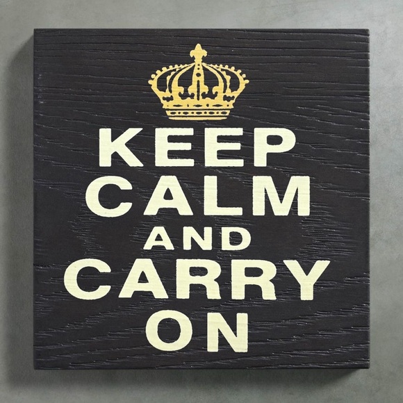 Keep Calm and Carry On Wood Plaque - Picture 1 of 6